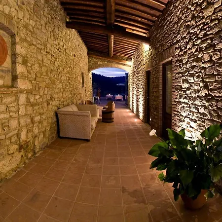 Le Noci - Whole Location *