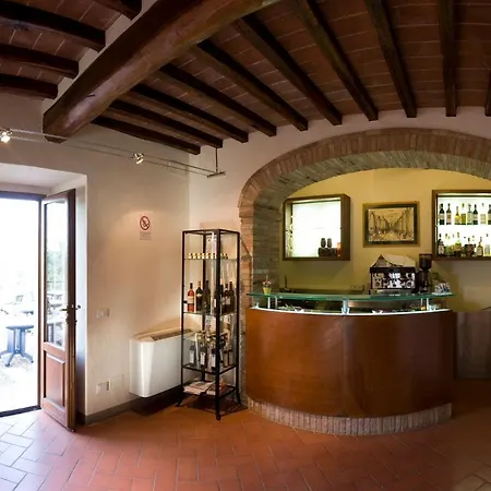 Le Noci - Whole Location Alojamento de Acomodação e Pequeno-almoço Villa (Siena)